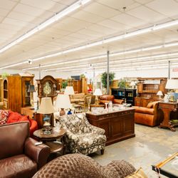 Jubilee Furniture - Variety of furniture from midcentury to modern. Perfect for that cozy lived in home style.