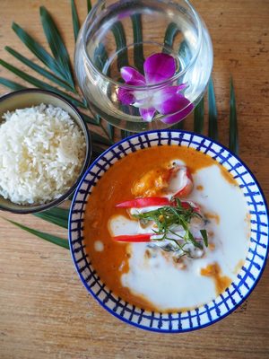 Thaprachan Thai by null