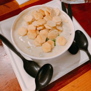 Bear Flag Fish - Clam Chowder - Seafood Markets Near Me - Newport Beach, California Bear Flag Fish - Clam Chowder - Seafood Markets Near Me - Newport Beach, California