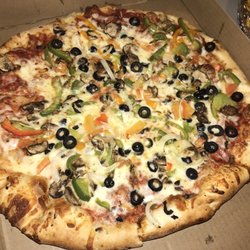 Dearborn Pizza 58 Photos 38 Reviews Pizza 14406 W Warren