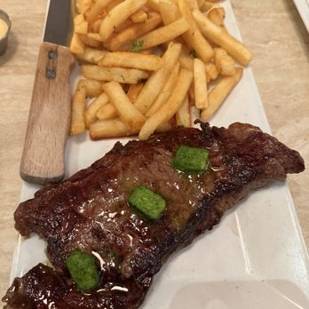 Creme De La Crepe - New York Steak Frites - French Near Me - Redondo Beach, California Creme De La Crepe - New York Steak Frites - French Near Me - Redondo Beach, California