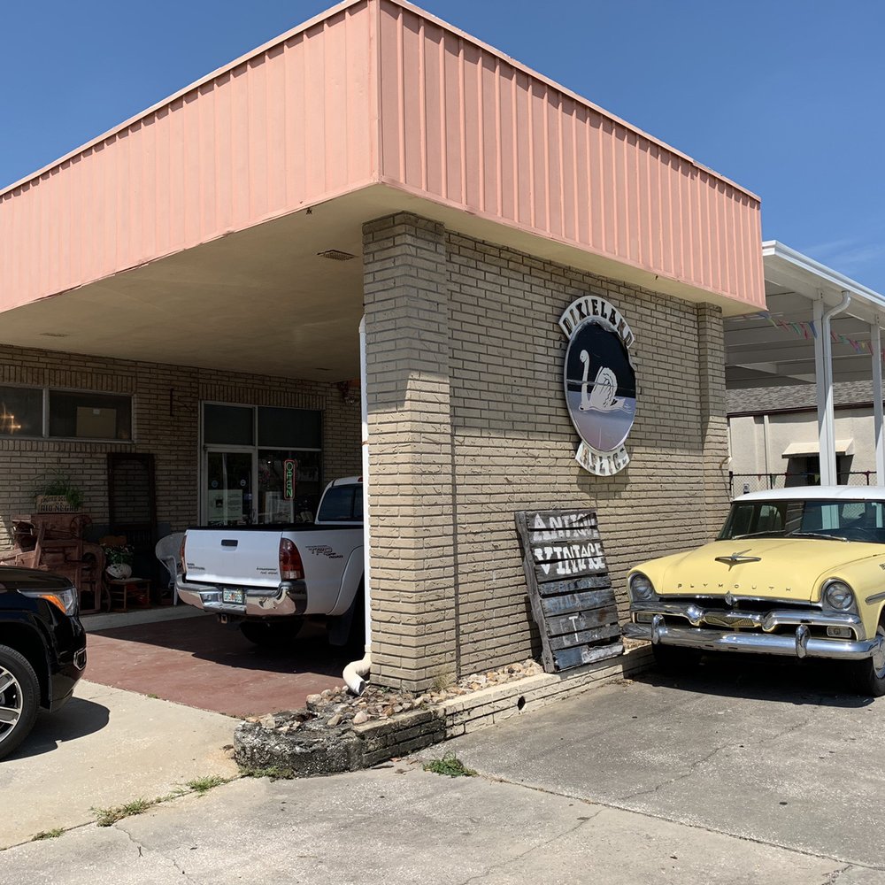 Dixieland Relics - On the main drag-- easy to find - Used, Vintage & Consignment Near Me - Lakeland, Florida Dixieland Relics - On the main drag-- easy to find - Used, Vintage & Consignment Near Me - Lakeland, Florida