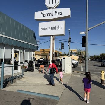 Yerord Mas Bakery and Deli - Outside - Armenian Near Me - Glendale, California
