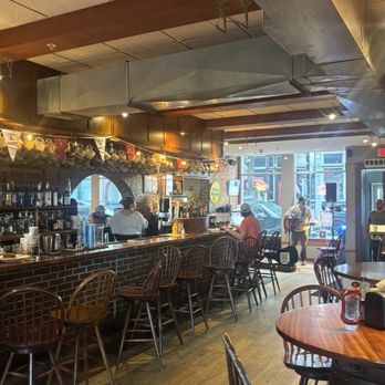 Gritty McDuff's Brew Pub - American Near Me - Auburn, Maine Gritty McDuff's Brew Pub - American Near Me - Auburn, Maine