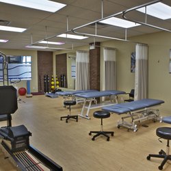 Athlete's Care Sports Medicine Centres