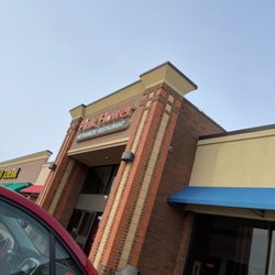 Pink Flower Vietnamese Restaurant - Mounds view mall exterior