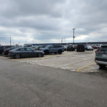 MKE Airport Saver Parking - C section, E row - Parking Near Me - Milwaukee, Wisconsin MKE Airport Saver Parking - C section, E row - Parking Near Me - Milwaukee, Wisconsin