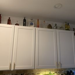Shaker Cabinets NOT from Lowes Home Improvement Grove Barton Location because the lady never sent me a quote. Shaker Cabinets NOT from Lowes Home Improvement Grove Barton Location because the lady never sent me a quote.