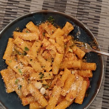 Saviano's Italian Kitchen - Wicky Chicken Riggi - Italian Near Me - Euless, Texas Saviano's Italian Kitchen - Wicky Chicken Riggi - Italian Near Me - Euless, Texas