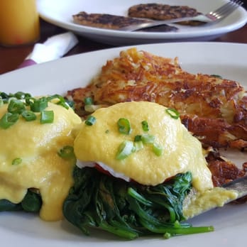 Skillets Cafe - Breakfast & Brunch Near Me - Windsor, California Skillets Cafe - Breakfast & Brunch Near Me - Windsor, California