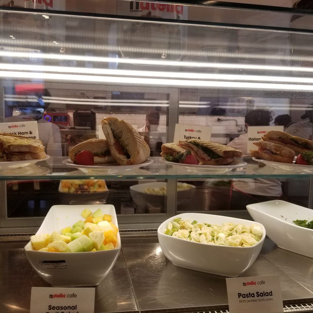Nutella Cafe - In case you want actual food that does not contain Nutella. - Desserts Near Me - Chicago, Illinois Nutella Cafe - In case you want actual food that does not contain Nutella. - Desserts Near Me - Chicago, Illinois