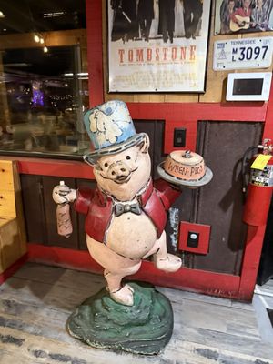 Martin's Bar-B-Que Joint by null