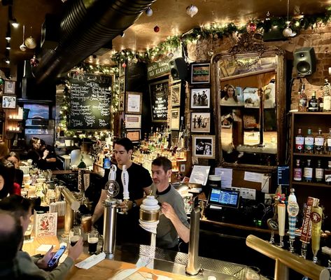 Swift Hibernian Lounge by null