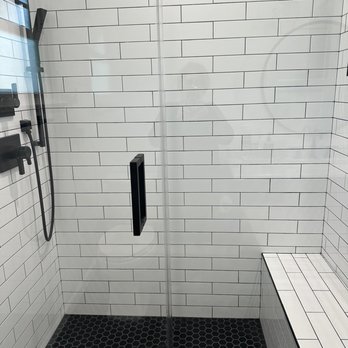 Summit Glass & Mirror - Shower door and handle - Glass & Mirrors Near Me - Los Angeles, California