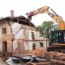 Lake Charles Demolition Services - The best Home and Garage Demolition in Southwest Louisiana and Lake Charles, LA.