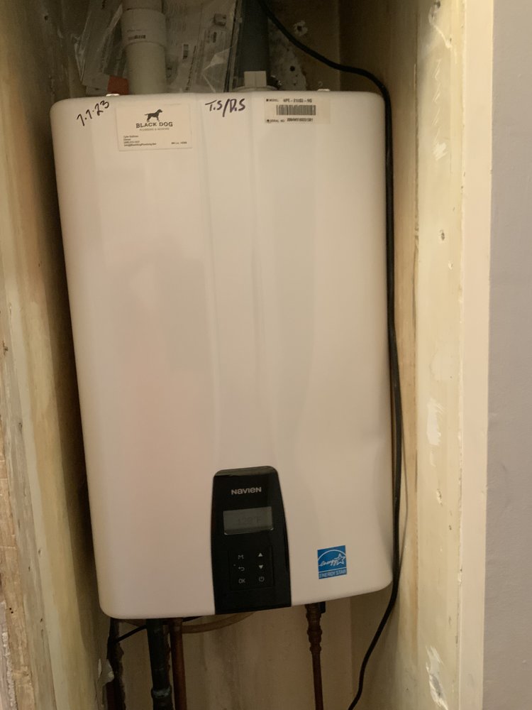 Slide of Black Dog Plumbing & Heating