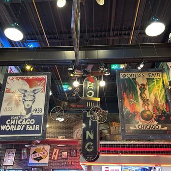 Portillo's Brandon - Burgers Near Me - Brandon, Florida