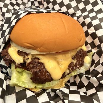 Patty’s Diner - Classic Burger - American Near Me - Burlingame, California