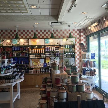 Bath & Body Works - Cosmetics & Beauty Supply Near Me - Hollywood, Florida