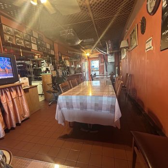 Thai Excellente Restaurant - Inside - Thai Near Me - El Monte, California Thai Excellente Restaurant - Inside - Thai Near Me - El Monte, California
