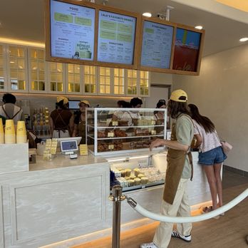 La La Land - Coffee & Tea Near Me - Austin, Texas La La Land - Coffee & Tea Near Me - Austin, Texas
