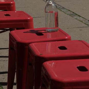 ORSA Coffee - Outdoor seating + water bottle - Coffee & Tea Near Me - København ORSA Coffee - Outdoor seating + water bottle - Coffee & Tea Near Me - København