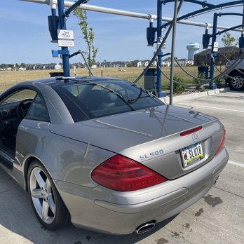 The Shine Shop - Exterior Reflection Clean! - Car Wash Near Me - Waukee, Iowa
