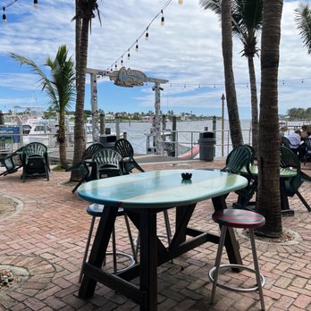 Square Grouper Tiki Bar - Tables and chairs - Tiki Bars Near Me - Jupiter, Florida Square Grouper Tiki Bar - Tables and chairs - Tiki Bars Near Me - Jupiter, Florida