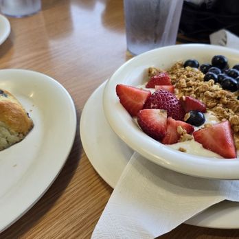 Eggs Up Grill - Honey Berry Crunch - Breakfast & Brunch Near Me - Sumter, South Carolina Eggs Up Grill - Honey Berry Crunch - Breakfast & Brunch Near Me - Sumter, South Carolina
