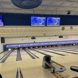 Foxfire Lanes - Well lit lanes