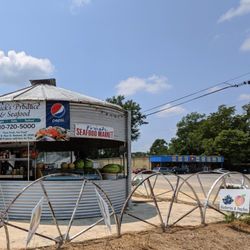 Quick’s Produce & Seafood