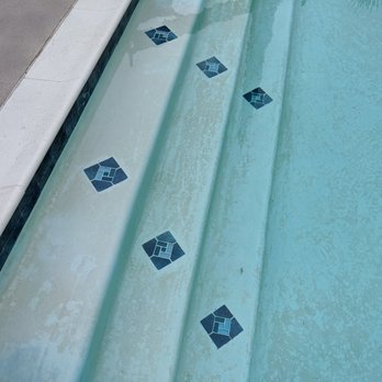 Dynamic Concrete Coatings - Terrible plaster work pookrworkmanship and bad quality plaster. - Masonry/Concrete Near Me - Lakeside, California
