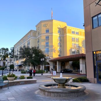Hyatt Regency Valencia - Part of the extensive campus of the Valencia Town Center. Plenty to do and see when you stay at the Hyatt. - Hotels Near Me - Valencia, California