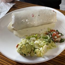 Mama Elda's - Mama Burrito