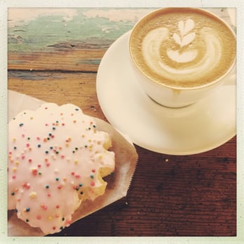 Presta Coffee Roasters - Cappuccino & sprinkled cookie - Coffee Roasteries Near Me - Tucson, Arizona