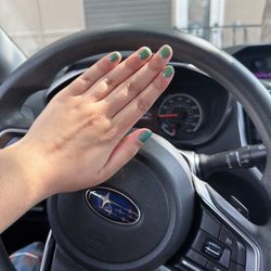 Sunny Nails - Gel Manicure