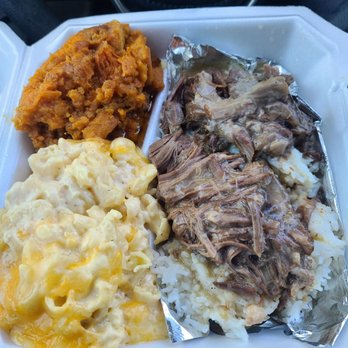 Messi Soul Kitchen - Roast over rice, mac-n-cheese, sweet potato - Soul Food Near Me - Riverside, California Messi Soul Kitchen - Roast over rice, mac-n-cheese, sweet potato - Soul Food Near Me - Riverside, California