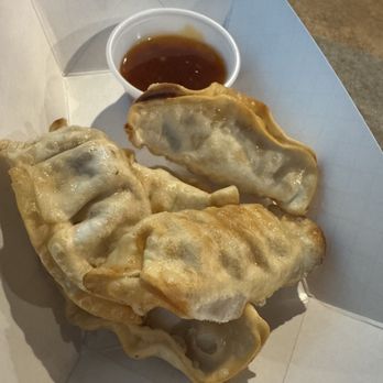 Tikka Tacos - Fried Dumplings. The chili sauce was really good. - Desserts Near Me - Louisville, Kentucky Tikka Tacos - Fried Dumplings. The chili sauce was really good. - Desserts Near Me - Louisville, Kentucky