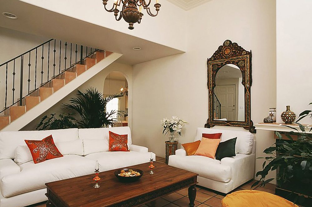 ISOLA BELLA TOWNHOMES Apartments 1320 N Harper Ave, West Hollywood