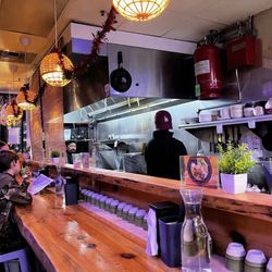 Mugen Noodle Bar - Interior