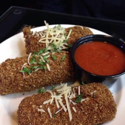 Happy Valley Sports Bar - Mozzarella sticks! Awesome!