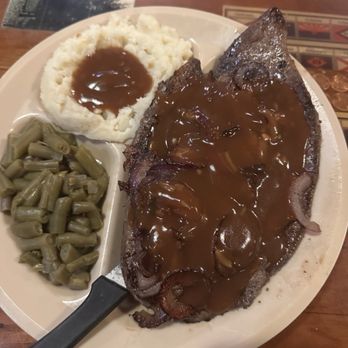 Lambert's Cafe - Liver and Onions Large Portion and Delicious - Seafood Near Me - Foley, Alabama