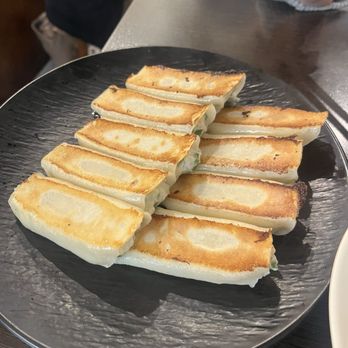 Shandong Mama - Pot stickers - Chinese Near Me - Melbourne, VIC Shandong Mama - Pot stickers - Chinese Near Me - Melbourne, VIC