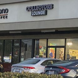 Collectors Lounge - Outside. Entrance