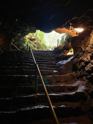 Fugaku Wind Cave by null