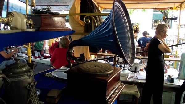 Plaza Dorrego by null