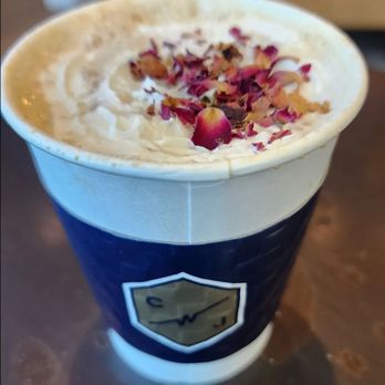 Commonwealth Joe - Special drink , raspberry rose latte - Cafes Near Me - Arlington, Virginia