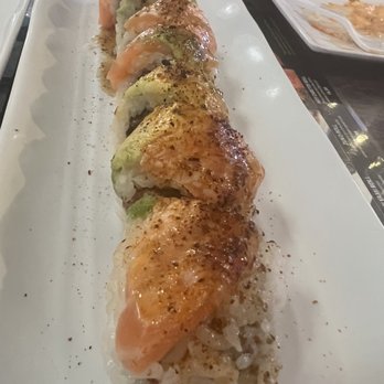 Sushiholics - Delicious roll - Sushi Bars Near Me - West Covina, California Sushiholics - Delicious roll - Sushi Bars Near Me - West Covina, California