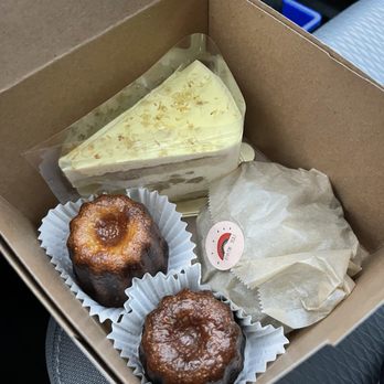 Patisserie Bluejay - Osmanthus pear, caneles, matcha chocolate cookie - Bakeries Near Me - Arcadia, California Patisserie Bluejay - Osmanthus pear, caneles, matcha chocolate cookie - Bakeries Near Me - Arcadia, California