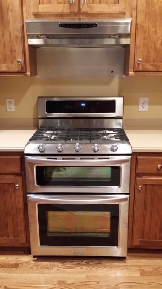 Slide of Tyson Hooker